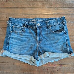 American Eagle Outfitters Women's Blue Denim Shorts
